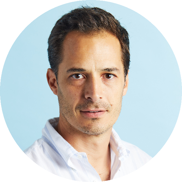 https://favordelivery.com/wp-content/uploads/2019/09/Fernando-Trueba.png
